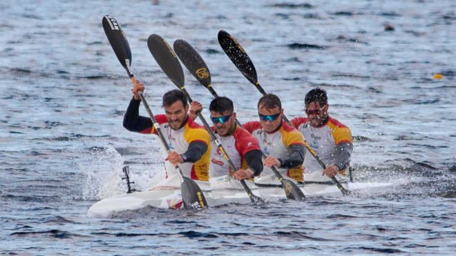 policia's tweet photo. ¡CAMPEONES DE EUROPA🎖️🎖️🎖️🎖️! ENHORABUENA a nuestro compañero @Saul_Craviotto y a @MarcusWalz @TORO_CT7 @RGermade, que lo han dado todo en K4 500. ¡Sois grandes👏👏!#CanoeBelgrade2018 https://t.co/cHfRdfBI4S