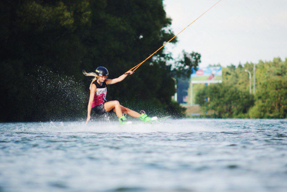 Just because Belarus doesn’t really have waves does not mean there are no riders ready to catch one, and Minsk Wake Park (wakepark.by) is proof of that! Here you will meet real adrenaline junkies.  #greenroutes #wakepark