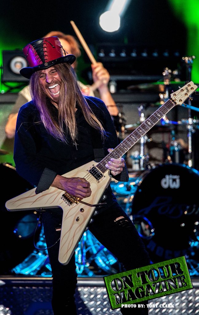 OnTourMagazine's tweet photo. Tonight we are covering our 2nd @Poison show of the #nothinbutagoodtimetour in Cincinnati, OH. Full coverage of the show can be seen at https://t.co/M2XhsHcJri Photos below are from @Rocklahoma 2018 of @bretmichaels @RikkiRockett CC DeVille &amp; Bobby Dall https://t.co/7wRPtSLigC