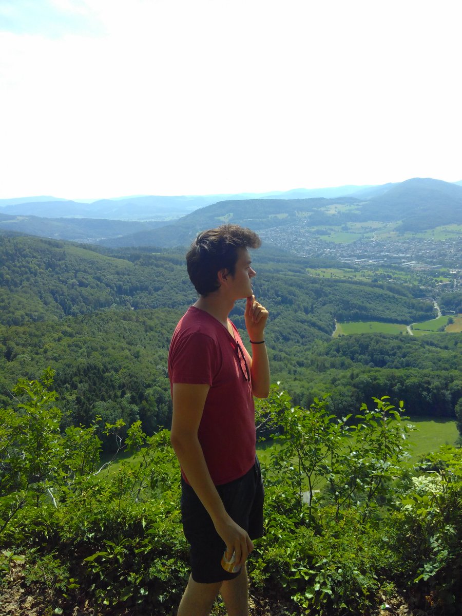 Nach dem heutigen Abstimmungssieg fragen wir uns: Wann hören GUgus-Jürg und #ohnimoni auf mit diesem Seich? <a href="/Maurice_Koller/">Maurice Koller</a> #gempen #sonntagsspaziergang