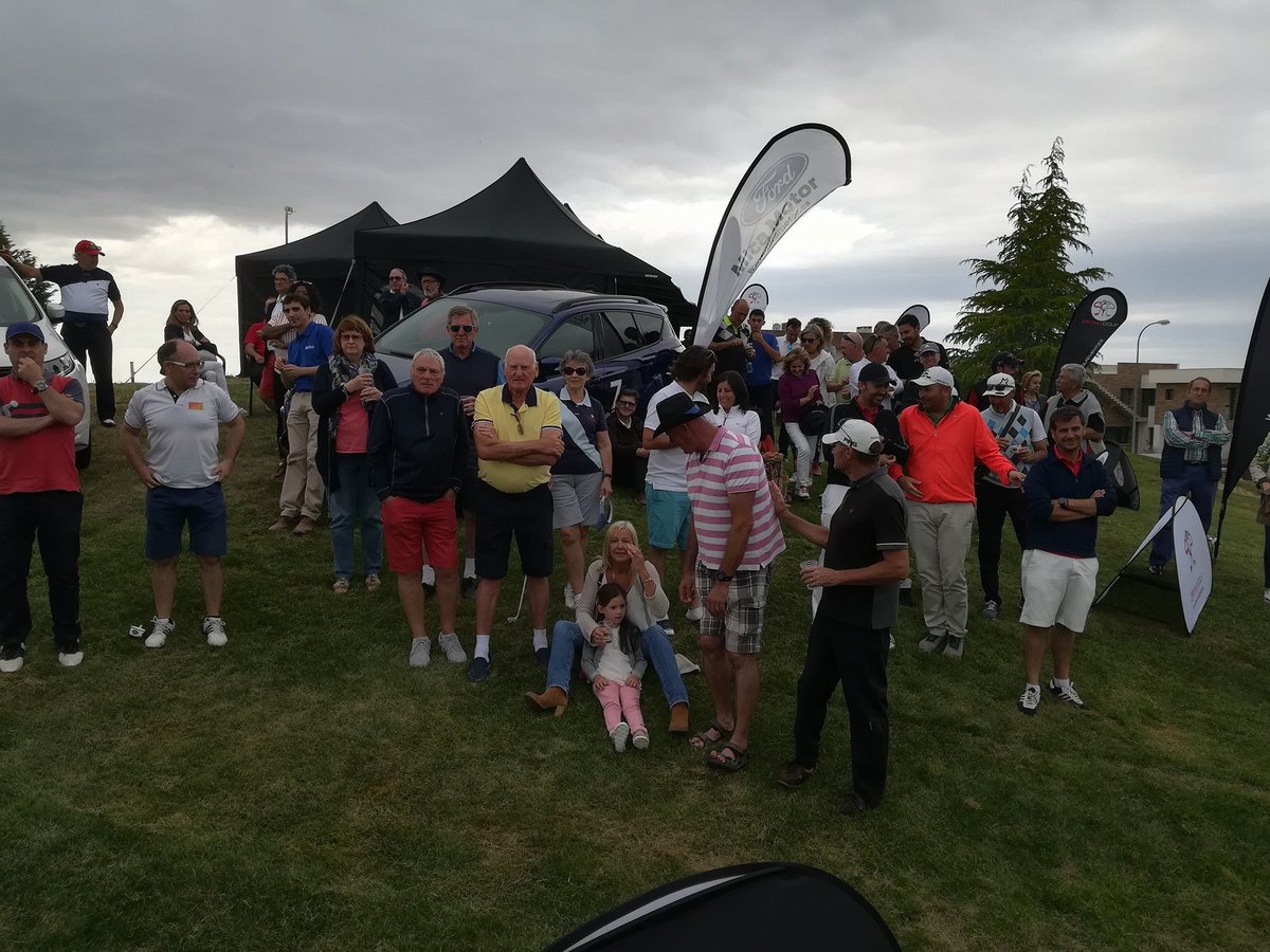 AMilenaLeon's tweet photo. Ayer tuvo lugar con un gran éxito el torneo de presentación de Granagolf del que fuimos patrocinadores en las instalaciones de Santa Clara Golf de Otura (Granada).

Compartimos algunas fotos. @SCgolfGranada @GranaGolf https://t.co/5ikuam8BNS