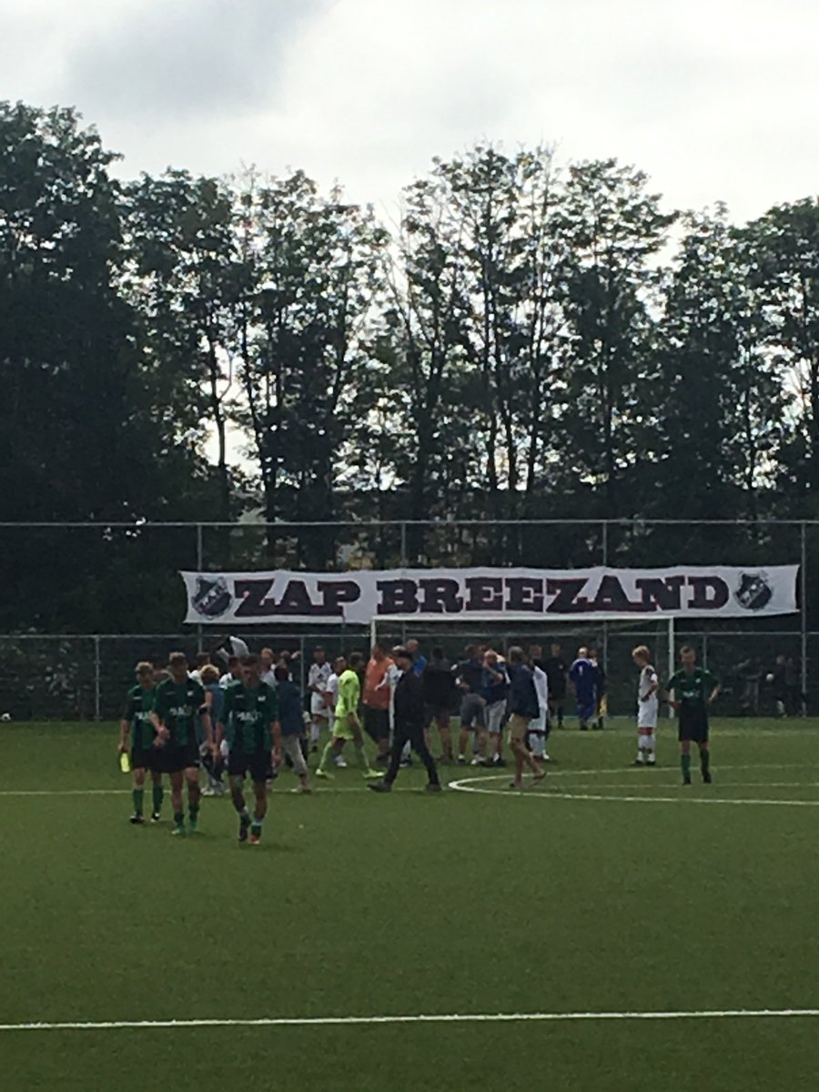 NHDsportHC's tweet image. @zapbreezand promoveert naar de tweede klasse. 1-2 is de eindstand op Texel #texzap