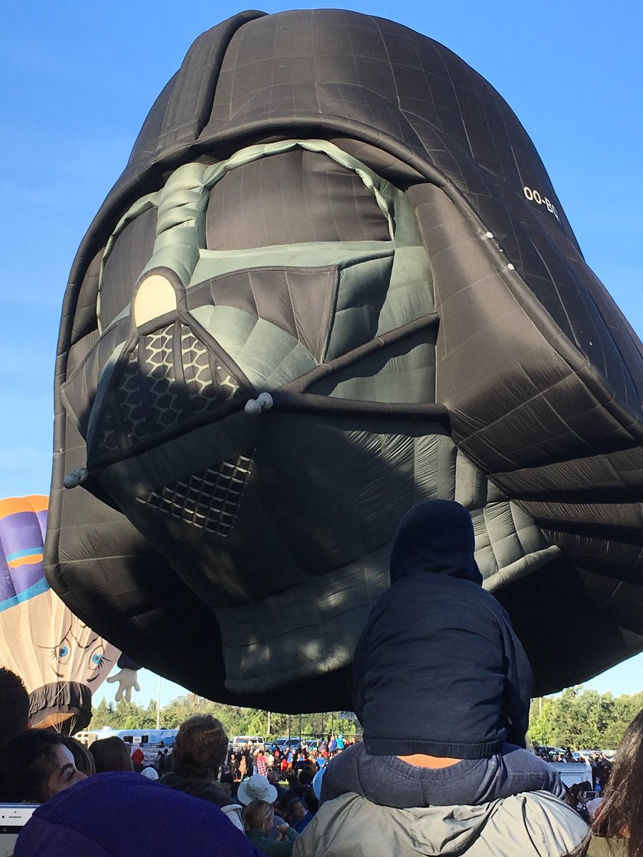 HRberkey's tweet photo. Darth Vader balloon #schabc https://t.co/QcPUkCgNba