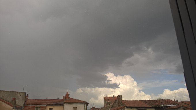 La deuxi&egrave;me salve arrive https://t.co/WosxShbxTr<a href="/tag/gopro"class="tags"><span>#gopro</span></a><a href="/tag/cam%C3%A9ra"class="tags"><span>#cam&eacute;ra</span></a><a href="/tag/coolpix"class="tags"><span>#coolpix</span></a>