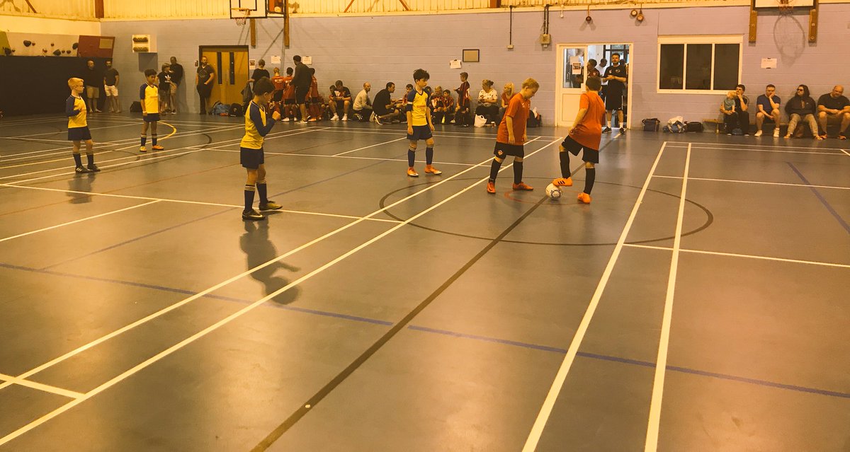 NHFutsalLeague's tweet image. Fantastic U9/10 Summer Futsal Festival Today @TPS_Hitchin 

Thanks to @CityYouthFC @WatfordTown @BowsSoccer @mazzafutsal @WheatoFC for a great afternoon of Futsal ⚽️

@HertfordshireFA