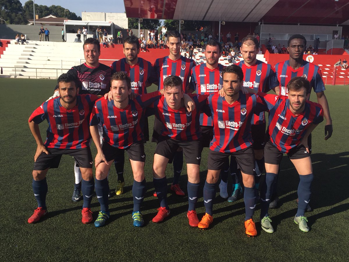 SalvaCJ's tweet photo. A las 🕕 @UETarrega v @UERubi #vuelta #Promo1cat (1-1 ida). Los de Tàrrega ya son #1cat2 , pero si vencen: @CFAMPOSTA será #1cat2  , si no lo hace @UERubi  y también salvará a @molinscf 🍀 https://t.co/uher21ci4o