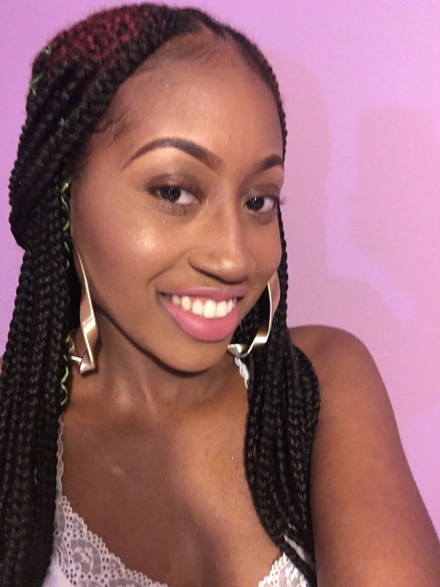 BMFSMA's tweet image. #makeupartist #foundation #dressyourface #lipstick #eyebrows #bookme #makeupbyme #naturalbeat #makeup #beauty #becca #Colourpop #highlight #freelancemakeupartist #celebritymakeupartist #entrepreneur #imaffordable #imavailable