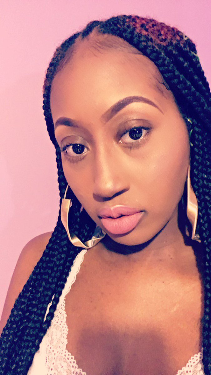 BMFSMA's tweet image. #makeupartist #foundation #dressyourface #lipstick #eyebrows #bookme #makeupbyme #naturalbeat #makeup #beauty #becca #Colourpop #highlight #freelancemakeupartist #celebritymakeupartist #entrepreneur #imaffordable #imavailable