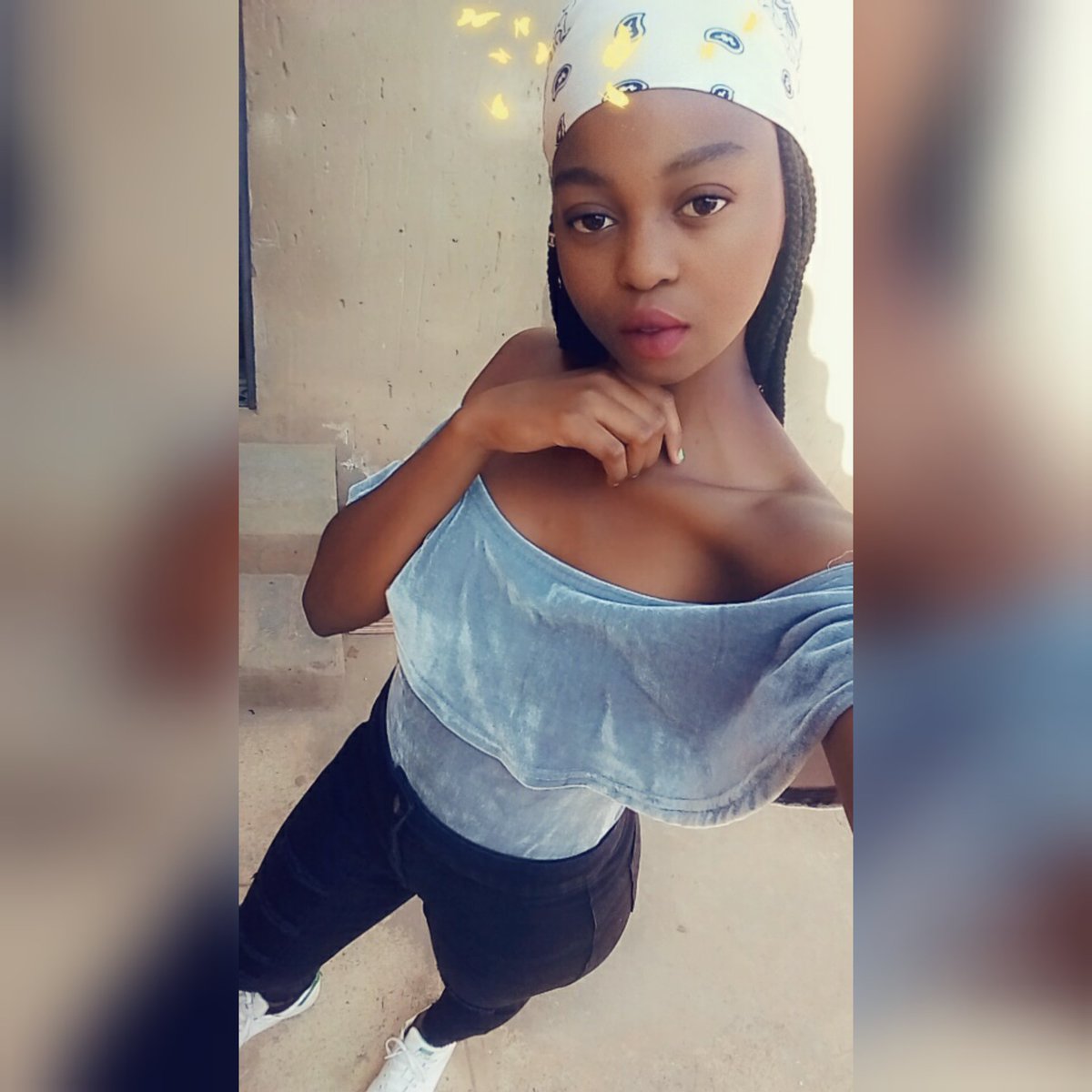 MalulekeJess's tweet photo. #2000sDropYourPic
👑👑 18 👑👑 https://t.co/tWq8D89H9m