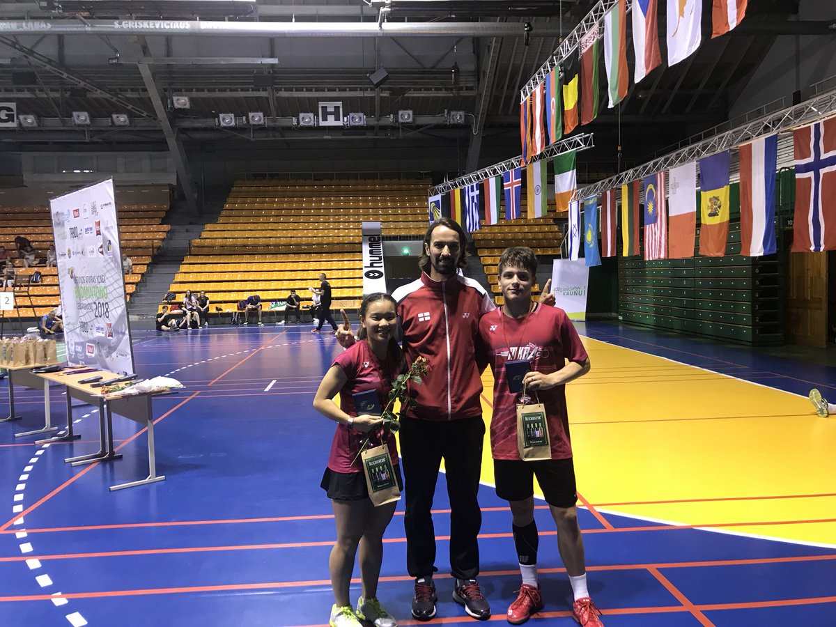 So we have come to end here in Lithuania and we have CHAMPIONS 🏆🏆. <a href="/callum_hem/">Callum Hemming</a> <a href="/FeeTengLiew/">Fee Teng Liew</a> on the top step of the podium after a great few days. Taking down the top seeds 21-18 in the 3rd set in the XD final. Great title and fully deserved. 👍🏆🥇