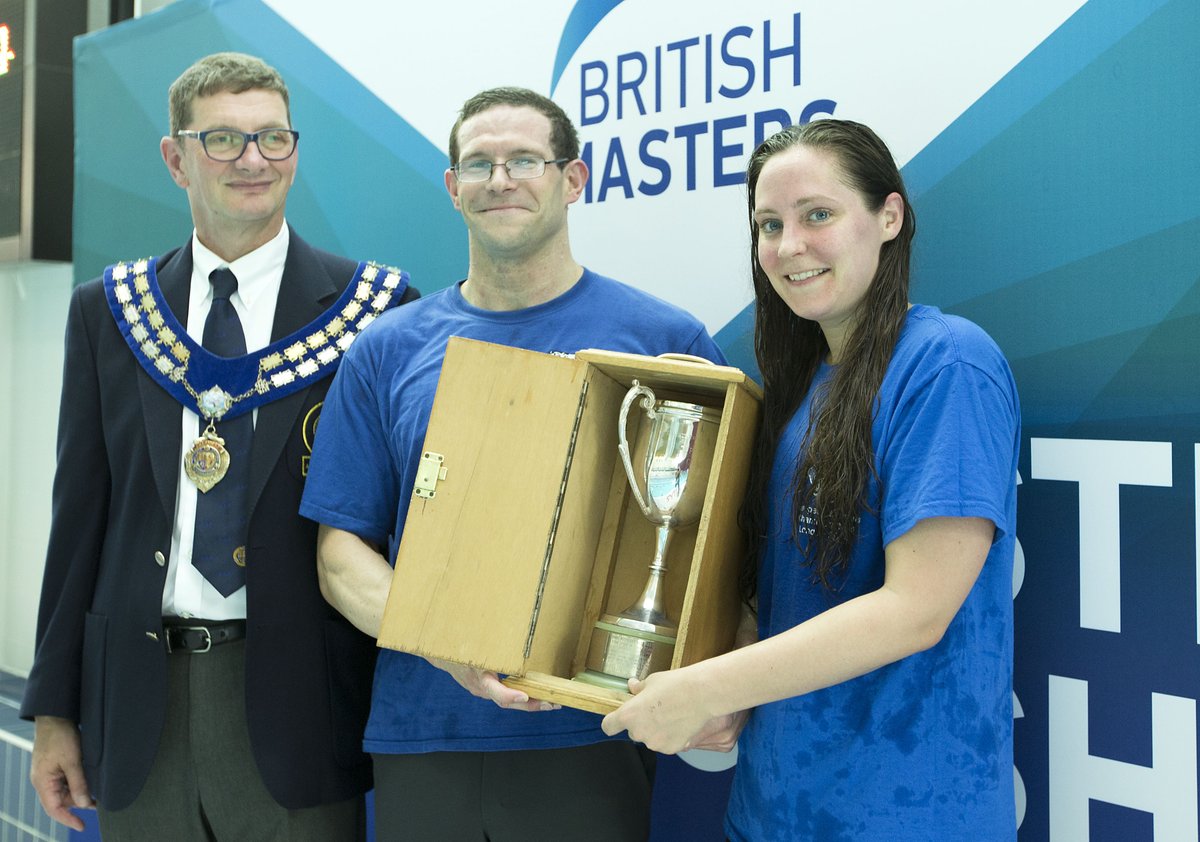 Swim_England's tweet photo. Congratulations to @OtterLondon who win the #BritMasters2018 Cupar Trophy Top Club Award! Read the full round-up of today's action from #Plymouth here: https://t.co/0qPmayTXsa https://t.co/37UNgD6uvY