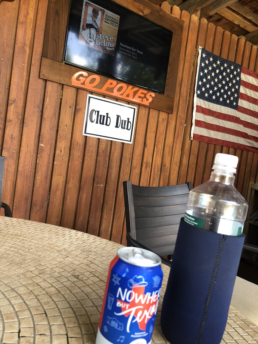 jdubwatson's tweet photo. Just hanging out at #clubdub https://t.co/8tJkvnb047