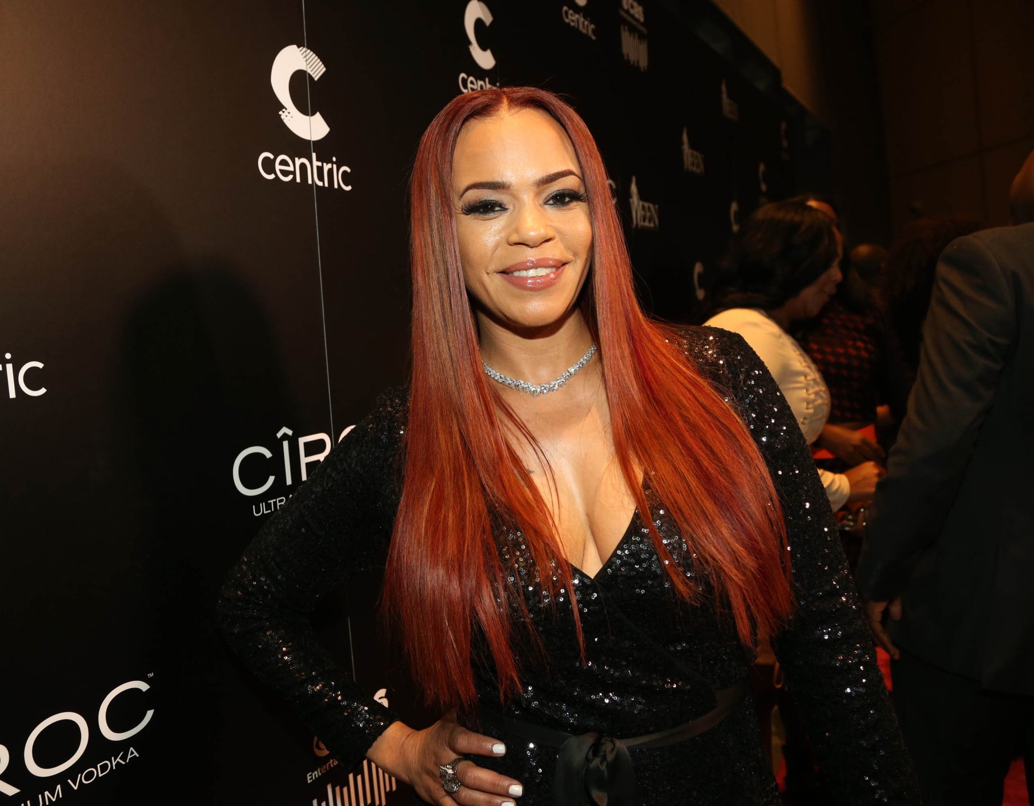 Happy 45th Birthday to Faith Evans 