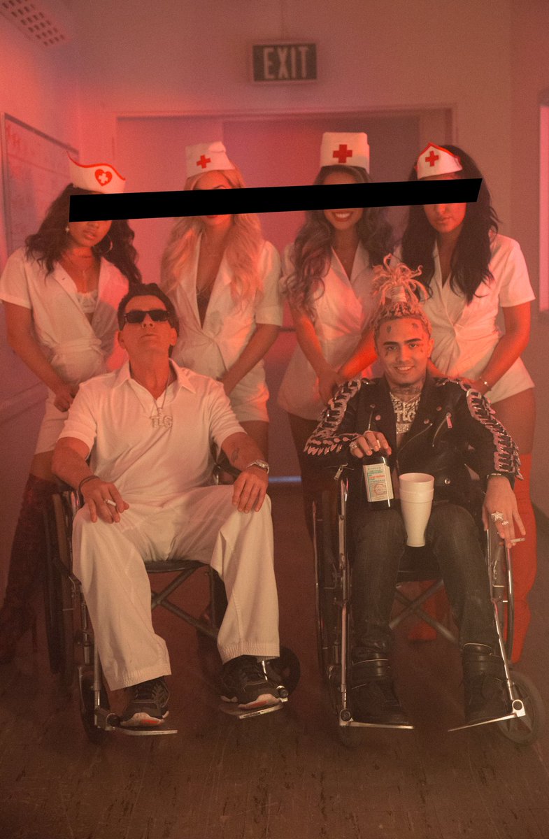 lilpump's tweet photo. WE CANT GIVE BITCHES FREE CLOUT 🙅🏼‍♂️ https://t.co/3dwQb8hMfA