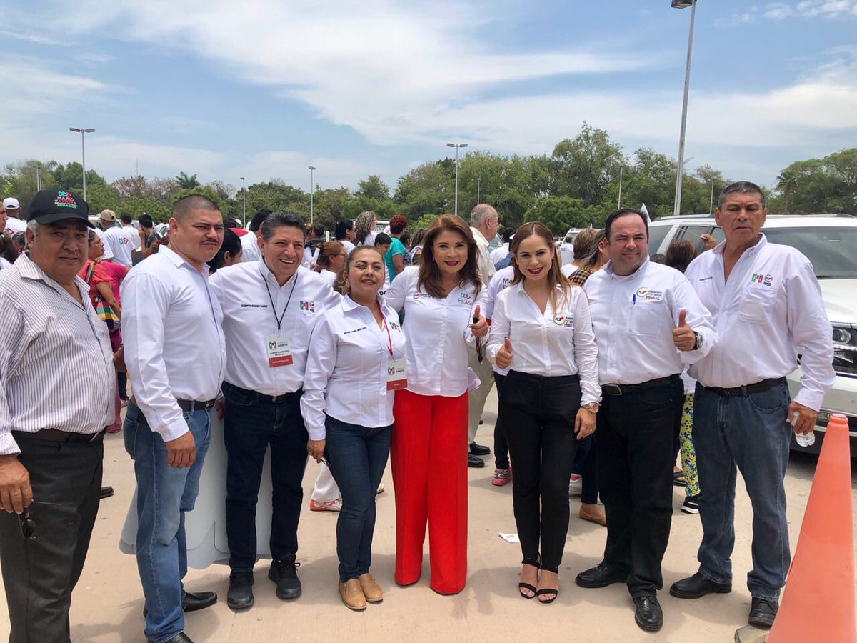 MT_Sin's tweet photo. Gracias al equipo #MTSinaloa por su excelente colaboración y entusiasmo en el evento de hoy con nuestro Presidente de PRI Oficial México René Juárez Cisneros así como a nuestros Dirigentes de #MTGuasave y #MTElFuerte ¡con todo! 👊🏻 https://t.co/M5OVH6oTyo