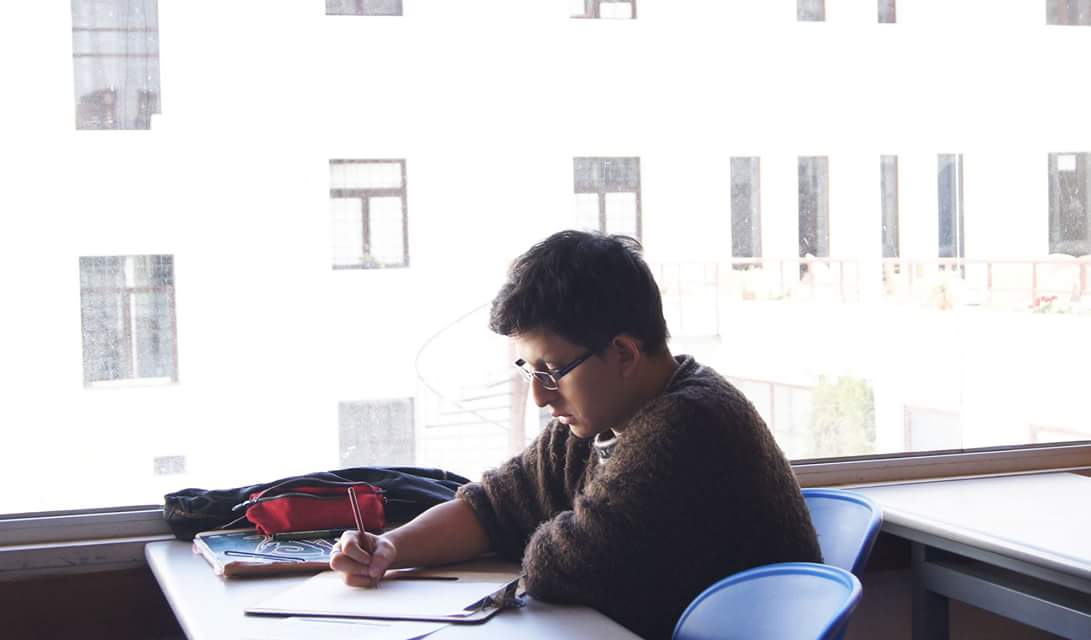 EcuadorPosterBienal tweet media