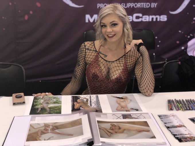 @EXXXOTICA Chicago @InkedAngels booth last day with @SGFoxxy   Come get ur signed prints and pic with<a class="tags" target="_blank" title="On Twitter" href="/?out=eyJ0eXAiOiJKV1QiLCJhbGciOiJIUzUxMiJ9.eyJpYXQiOjE3MjE4MzMwMTUsImlzcyI6InR3cG9ybnN0YXJzLmNvbSIsIm5iZiI6MTcyMTgzMzAxNSwiZXhwIjoxNzUzMzY5MDE1LCJyZWRpcmVjdF91cmwiOiJodHRwczovL3R3aXR0ZXIuY29tL0VYWFhPVElDQSJ9.a6LAzxA_WiwaI2iLSRb5HDPtYb_I2QQ3J2kSsjFO9XG-zn-0lCHSwGFus1H-AuJwLplkKjXXdGaXT3Ty-XOoIg">@EXXXOTICA</a><a class="tags" href="/tag/inkedangels">@inkedangels</a>
