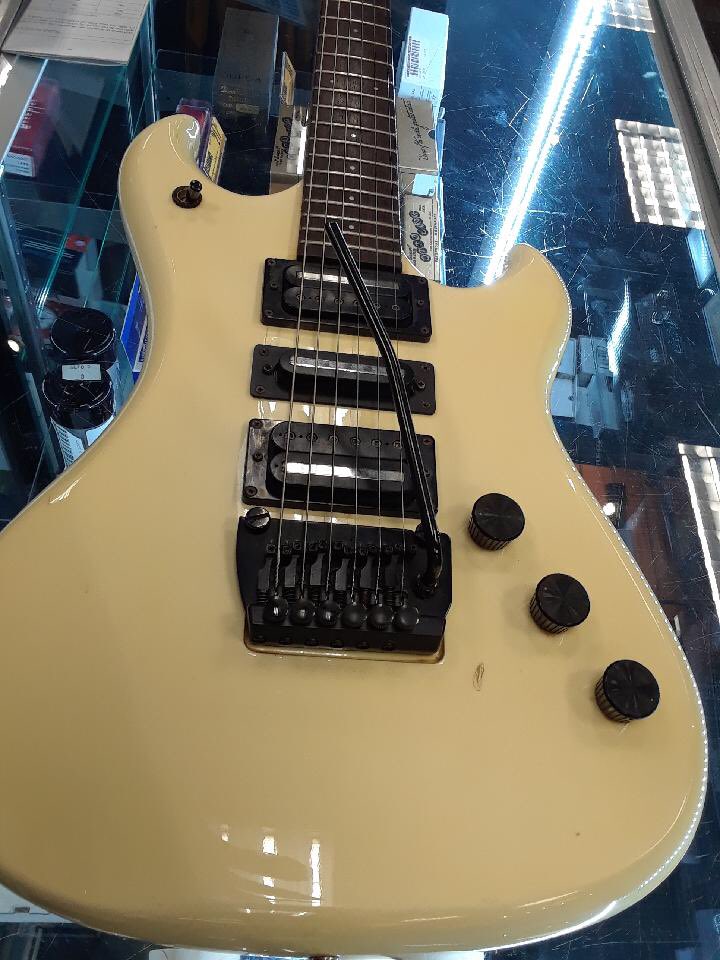 WestoneGuitars tweet media