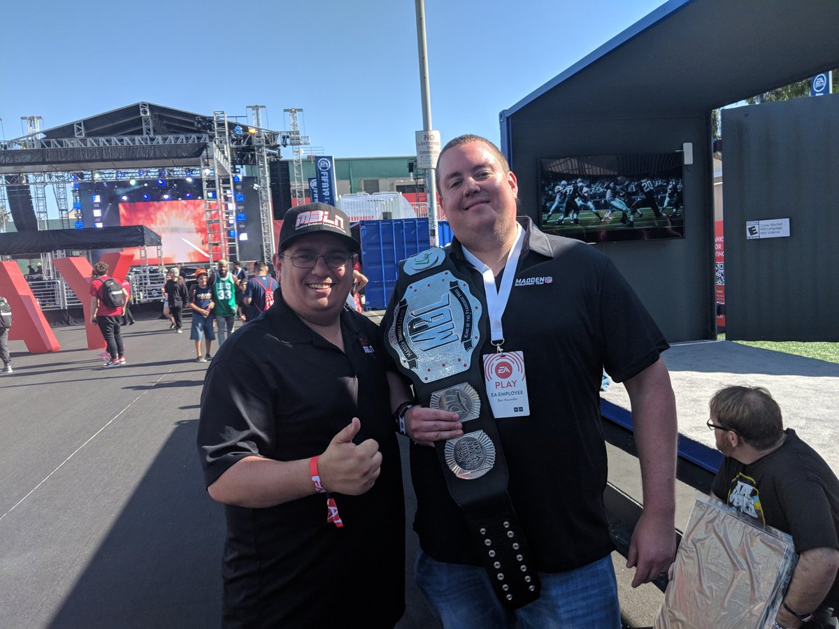 NickMizesko's tweet photo. Great to talk with @BenHaumiller at #EAPlay2018 . That @BeltMbl looks good on you! @BomberLeague https://t.co/6lm54XMOMq