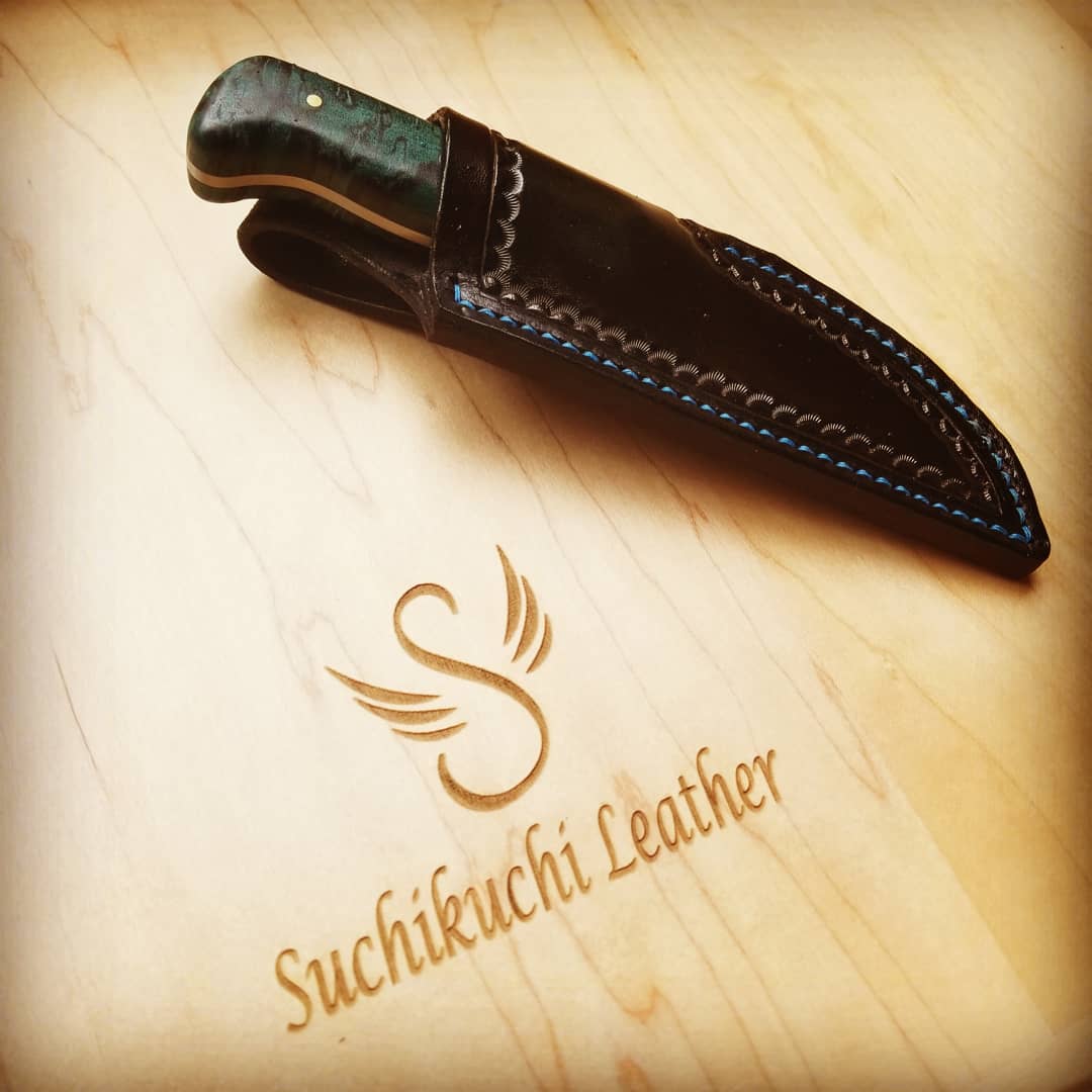 SoulBoundLeathr's tweet photo. Beautiful Warncliffe sheaths for @Rogers_Kustoms #knife #sheath #leathercraft #creative #knifesheath #knifesheaths #blade #warncliffe https://t.co/T2HfEIplTR