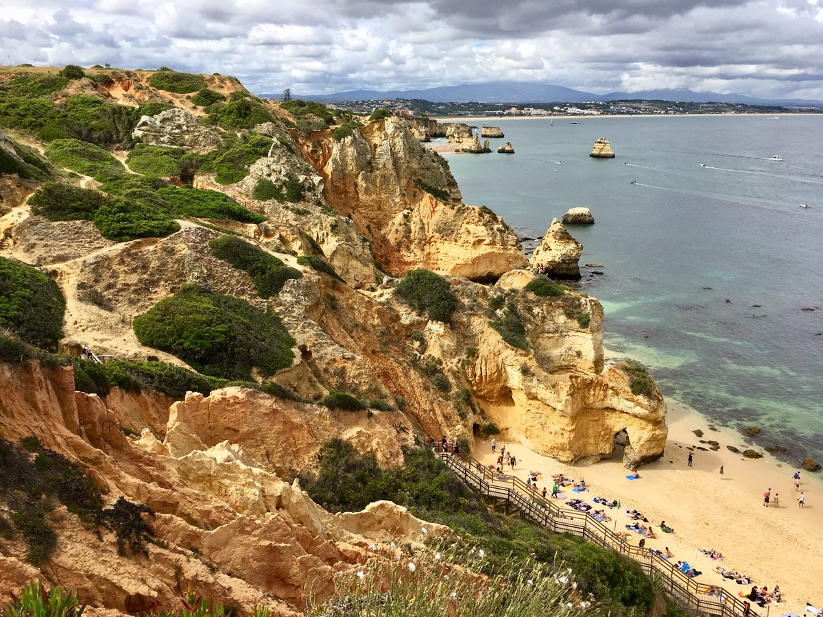 _jan1s's tweet photo. Algarve ☀️⛱🇵🇹👨‍💻 https://t.co/rhxBURwq8u