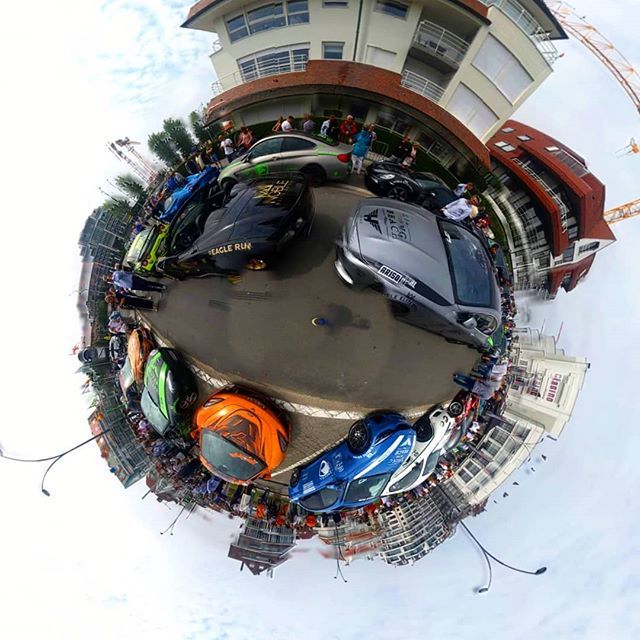 Red_Bonsai_'s tweet photo. Kick-off Eagle Run 2018 #eaglerun #photography #littleplanet #canon #6D #redbonsaimedia #redbonsai #mclaren #lamborghini #ferrari #amg #mercedes #bmw #bentley #astonmartin #nissangt #corvette #carporn #racecar #rally #fromknokketosainttropez https://t.co/S33NO8CoAe https://t.co/eLRw0jXz2R