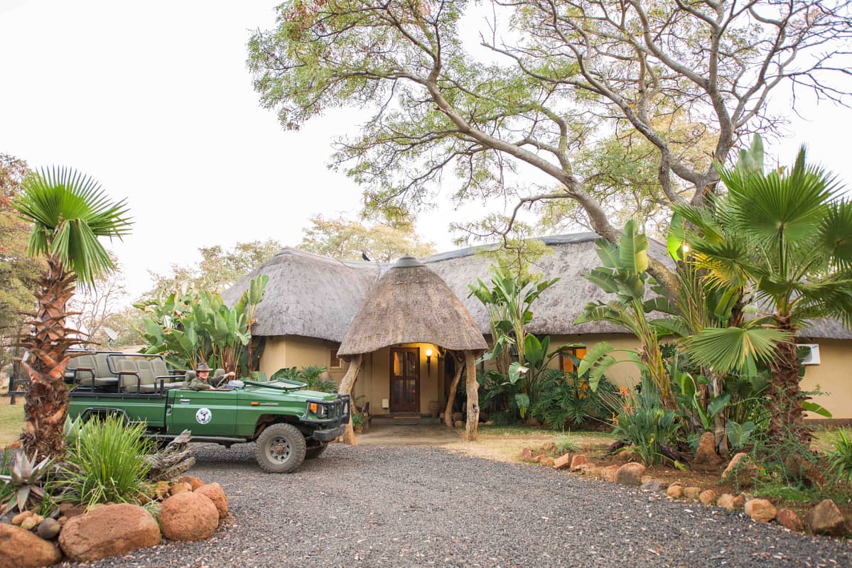 TravelGround's tweet image. @Mziki_Lodge not only offers the perfect home-away-from-home #getawaydestination, but fun activities for all ages! bit.ly/2sGfvCm #SundayFunday #Beestekraal #NorthWest @SAFoodTravel  @NorthWestZA @TourismNW @WiseWally @gotravelbug @AnjeRautenbach @ExpressionsSA