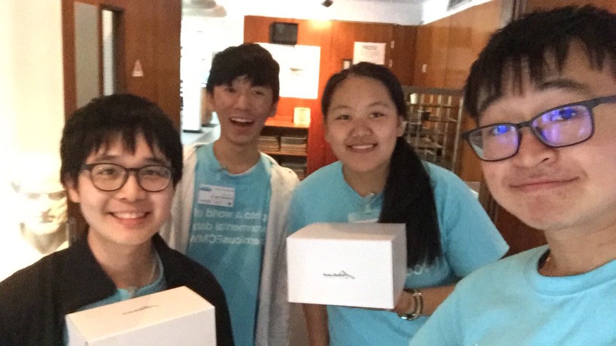 swarls_lim's tweet photo. HEY YALL! YA GURL WON THE HACKATHON!! Repping the Uni of Bristol with a brilliant team of hackers (us and 2 master students from Kings College London) #OpenDataHack2018 @CopernicusECMWF #ECMWF @BristolUni @UoBGeophysics @UOBEarthScience #onlygirlcoder https://t.co/X6gORKOB41
