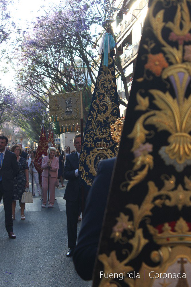 FCoronada's tweet photo. REPORTAJE | Procesión del Santísimo Corpus Christi.
https://t.co/PpQlQHN6zb
#Fuengirola #Corpus2018 #CorpusChristi2018 https://t.co/ogDvel3WdE