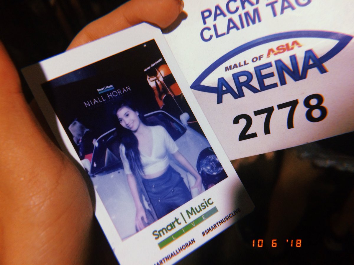 alyabnjr's tweet photo. HAIANSISNKQNAGAUABAKHS. HAPPY BIRTHDAY TO ME!! BEST BIRTHDAY GIFT EVER this night was a blast! @niallofficial

 #FlickerTourMNL https://t.co/Rt04yjxChx