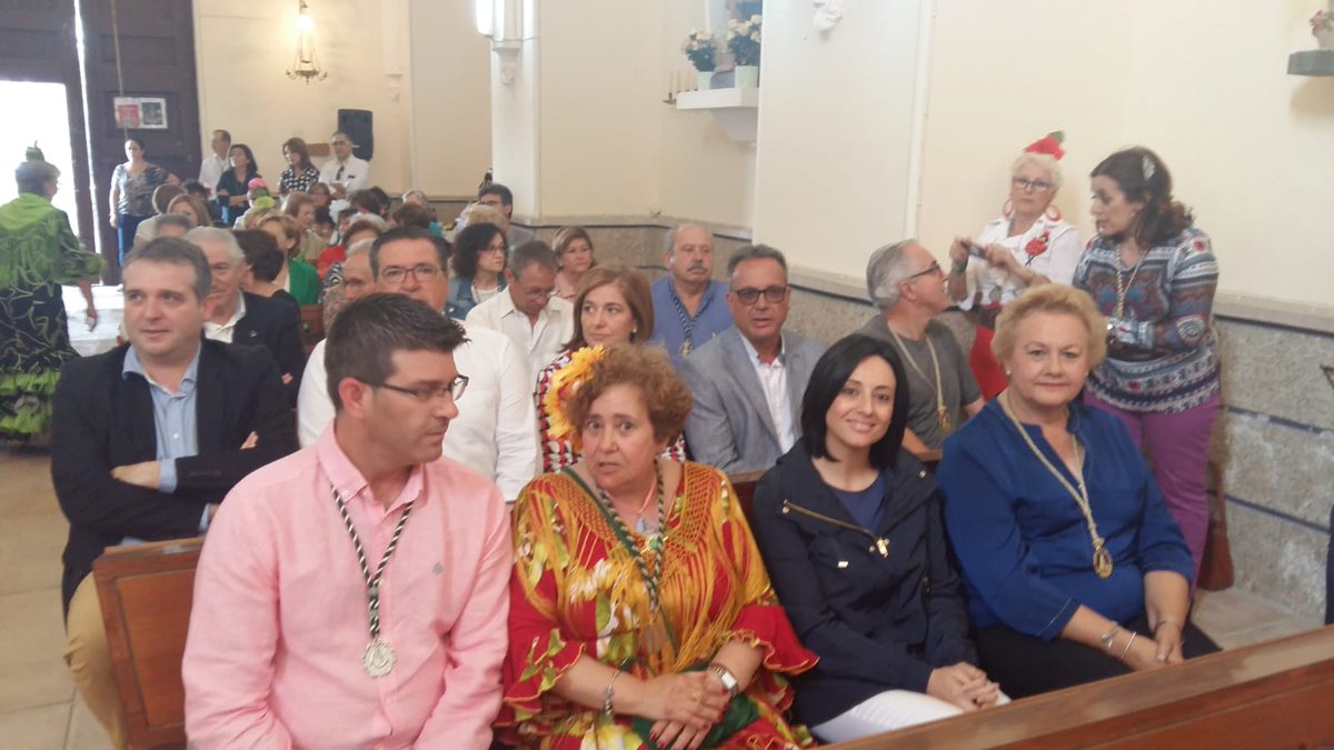 JaimePeris's tweet photo. Després en l'ombria hem acompanyat a l'Associació Cultural Andalusa d'Ontinyent en el seu Romeria a Morera de la Verge del Rocio #Ontinyent #ombria #morera #andalusos https://t.co/0d9tHxUiJw