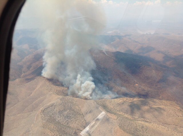 azstateforestry's tweet photo. #JuddFire now 65% contained & remains at 4300 acres. Fire activity has decreased, but crews remain on standby for IA on possible new starts in area w/incoming pm storms. #AZFire #AZForestry #CochiseCounty #azwx https://t.co/Nv588rksJL