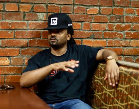 DJPhanatic's tweet photo. If I can help other #producers through my journey & experiences I’m doing my part. You have to always motivate yourself to be & do something great! 💪🏾 Thank You to the #producers that came out to our #beatstarsmeetupdc @BeatStars #djphanaticbeats #djphanatic #producerlife https://t.co/mOP3bRorhu