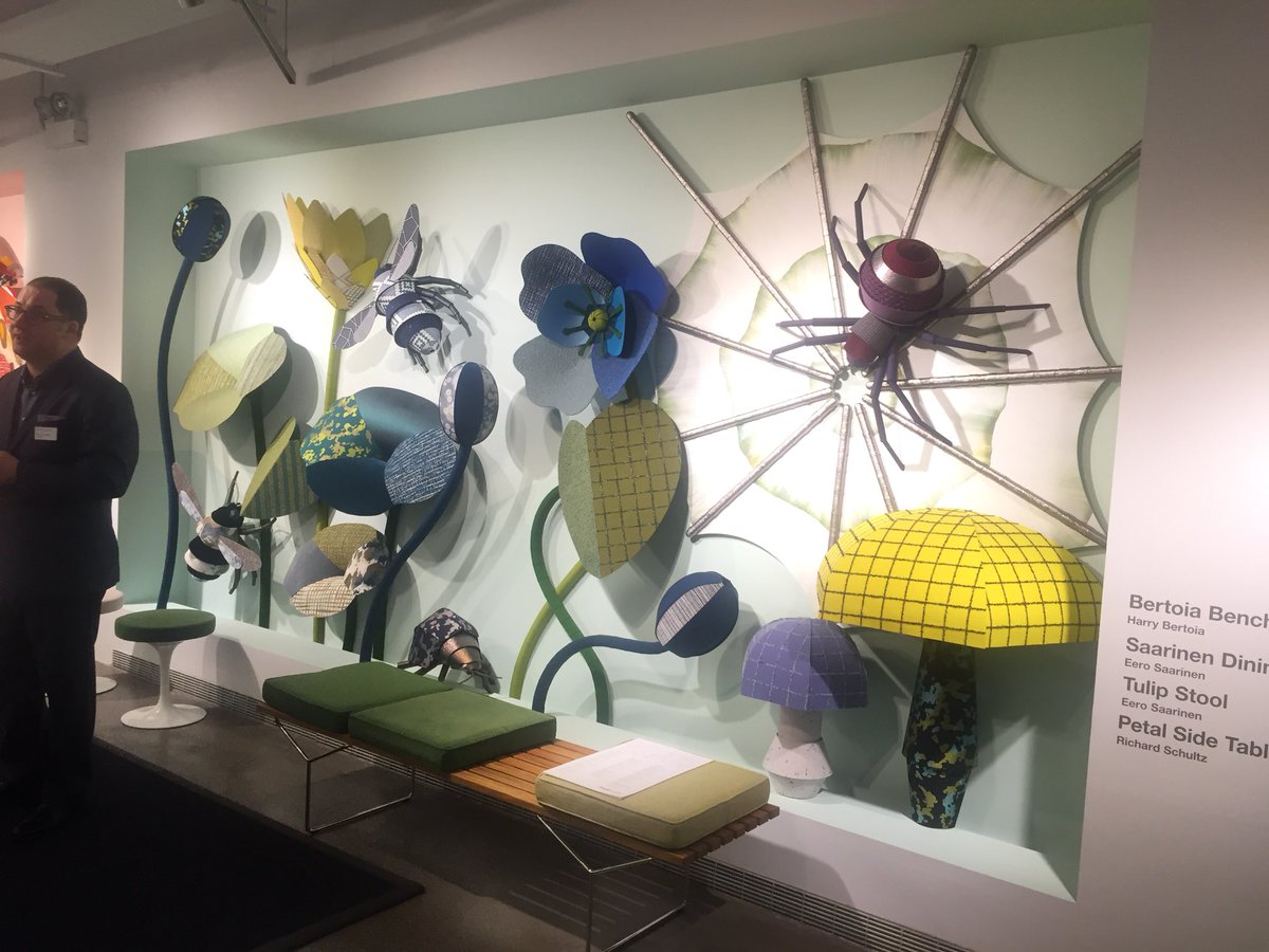 CFI_Philly's tweet photo. “Diversity of materiality” #knolltextiles #knollatneocon #NeoCon2018 https://t.co/KXU3EbNxZd