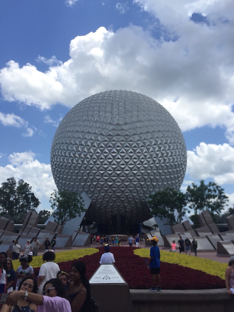 Please Stand Clear Of The Doors tweet media