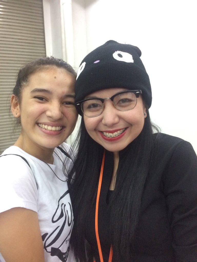 dj0neeeees's tweet photo. Ate Theresa😍💕
@DLadyInBlack09 
#PHOWEEvolutionCebu 
#PSICOMGoesToCebu https://t.co/YZxfxArVyX