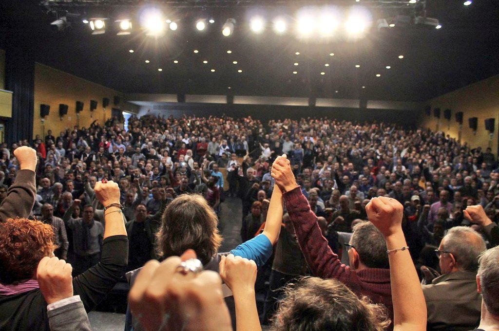 <a href="/albanoeu/">Manuel F. Albano</a> <a href="/AmazonEnLucha/">AmazonEnLucha #BoicotAmazon</a> <a href="/AnaMartinezCCOO/">Ana Martínez Lopez</a> <a href="/v_garciac/">vicente garcia🔻</a> <a href="/igcaballero70/">Isabel García #Igualdad</a> <a href="/mercedesgoncal/">Mercedes González</a> <a href="/CCOO/">Comisiones Obreras</a> <a href="/nuevatribuna/">nuevatribuna.es #Igualdad</a> Asi estaba el marcelino camacho