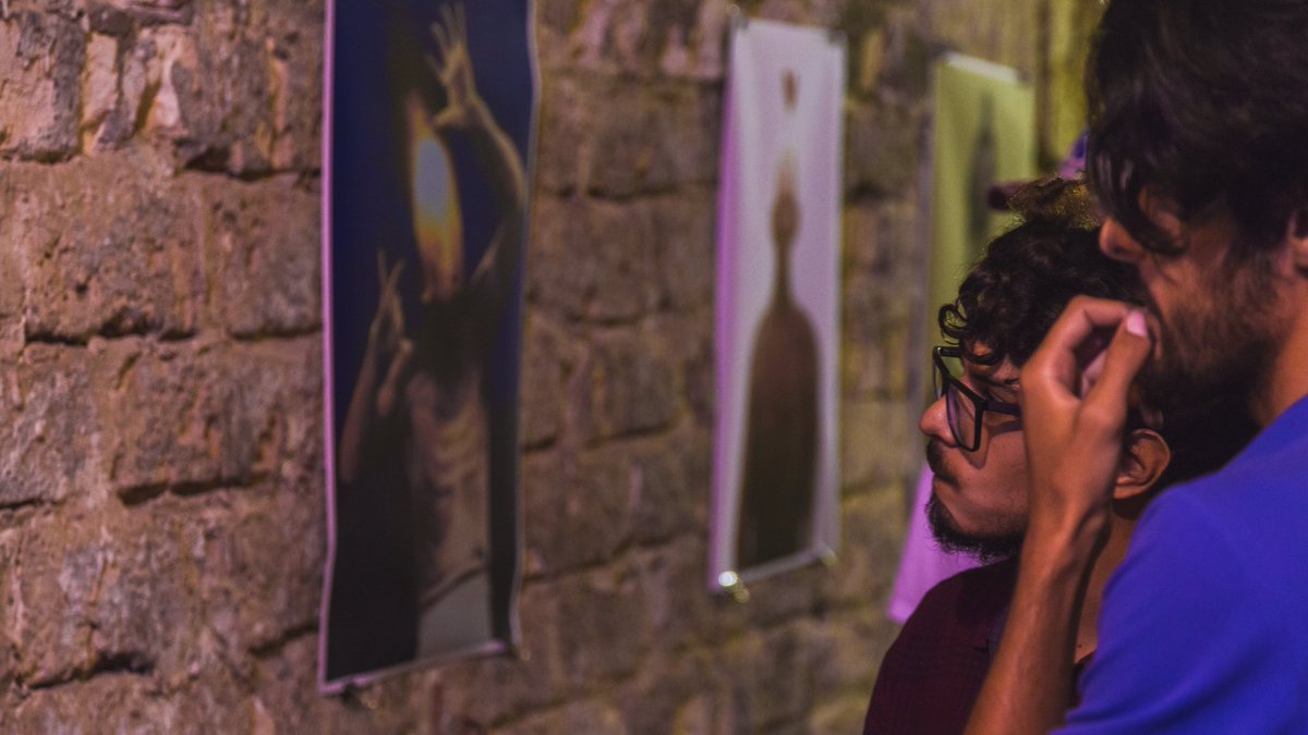 waraqfoundation's tweet photo. Exhibition: Eternity 
Artist: Salem Bahroun 
Gallery: Old city alleys

اسم المعرض: أبديّــة
الفنّان: سالم بحرون
الجاليري: ازقة المدينة القديمة 
الخميس - السبت ٦/٩ يونيو

📸 أيوب أحمد

ورق ٢٠١٨ / المدينة هي الجاليري 
#Art_out The city is our gallery https://t.co/MbRPPnvViw