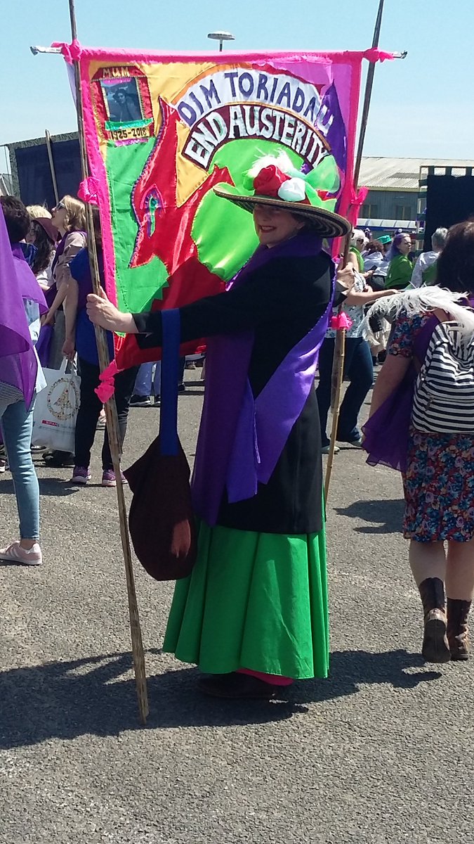 nadlock's tweet photo. #processions 2018 #PROCESSIONSCARDIFF https://t.co/Q9RHRbp8gH