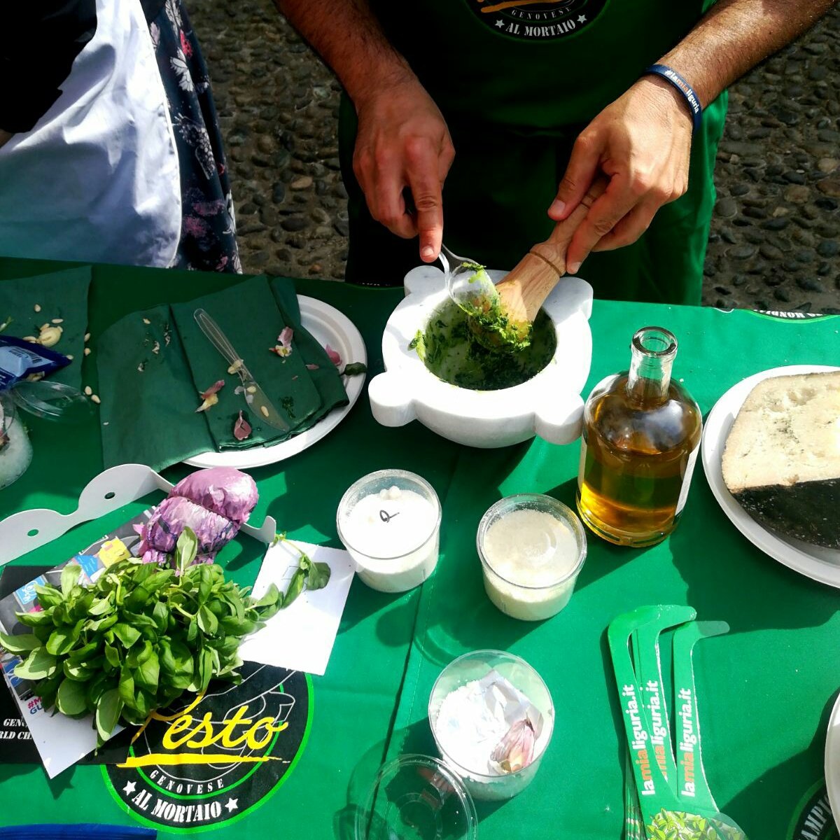 lamialiguria's tweet photo. Una bellissima festa per la cucina ligure e piemontese a #Torino con #msrGustoBestOff durante il #bocuseoff! Tra tradizione e innovazione con drink unici per celebrare le tipicità della #Liguria #Lamialiguria #orgoglioLiguria https://t.co/xouc7H4dX1