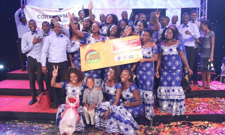 opaisonline's tweet photo. Cultura
Grupo coral dos TPM vence 9ª edição do FestCoros
#festcoros #grupocoraldostpm #grupovencedor #opaisonline #opais #gruposoico
https://t.co/DymHixoczY https://t.co/pMLpGSGBia