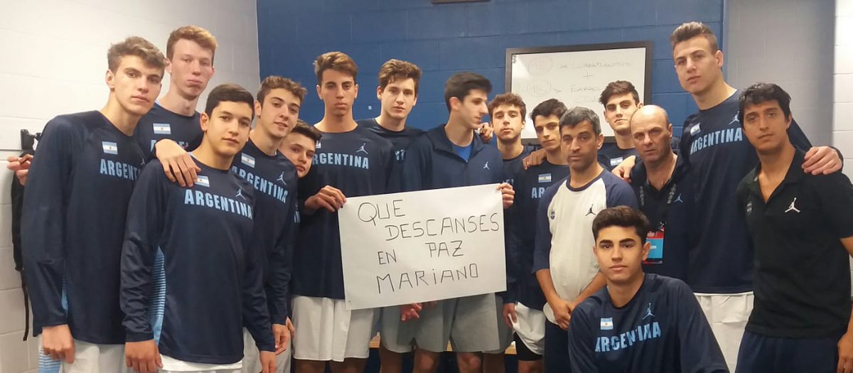 cabboficial's tweet photo. Antes de su debut en el FIBA Américas U18 de Canadá, nuestros chicos -como todo el ambiente del básquet- recuerdan a Mariano Latorre, siempre ligado con nuestras selecciones. QEPD https://t.co/wcSkL647qc