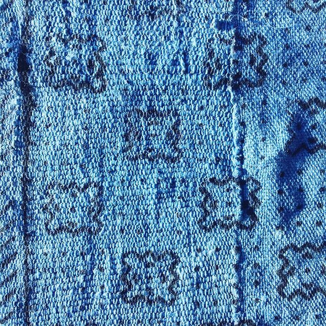 What do you think? Sampling Sunday’s.
•
•
•
#indigo #indigodreams #thedream #indigochild #mudcloth #interiordesign #textiles ift.tt/2xZDEZK