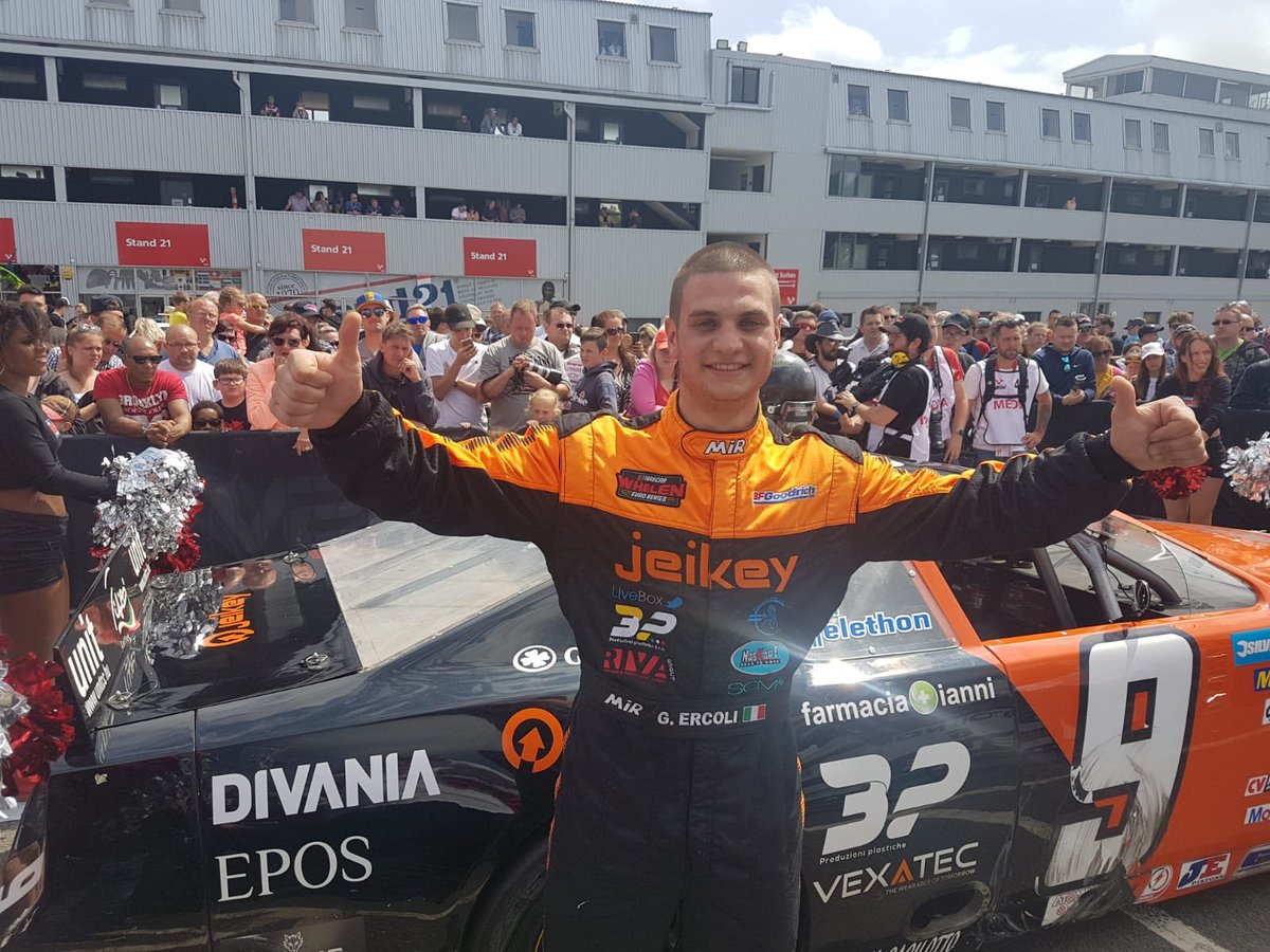 #NASCARGPUK from <a href="/Brands_Hatch/">Brands Hatch</a> <a href="/Vexatec/">VEXATEC</a> congratulates <a href="/GimmyErcoli/">Gianmarco Ercoli</a> for the win. Number 1. Very well done. 👍🏆