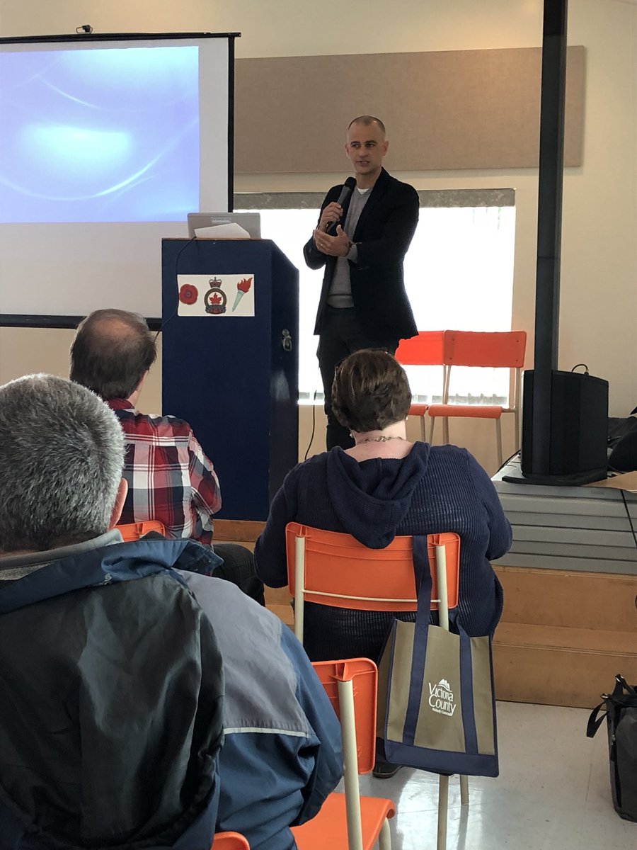 ArosNaMara's tweet photo. Steve Sutherland providing the opening remarks for the speakers panel for the World Oceans Day Festival. https://t.co/8dVBKXAneb