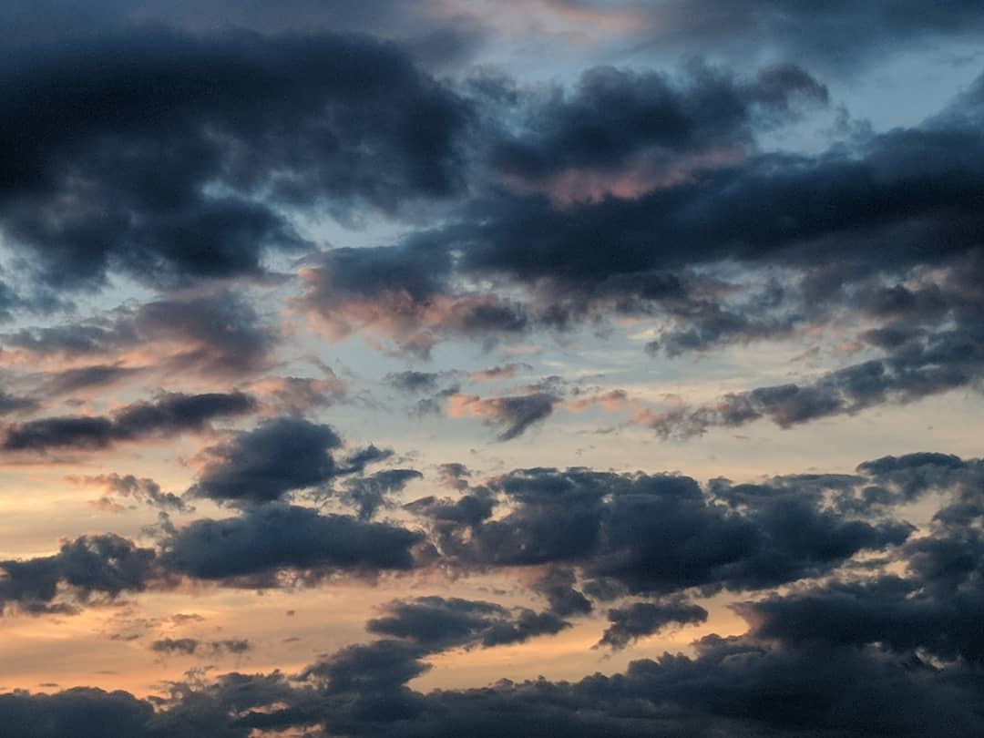 fstardeluxe's tweet image. Abstractions 🌀🍥 #skyvibes #cloudporn #watercolor #cottoncandy #mmm #zen #duality