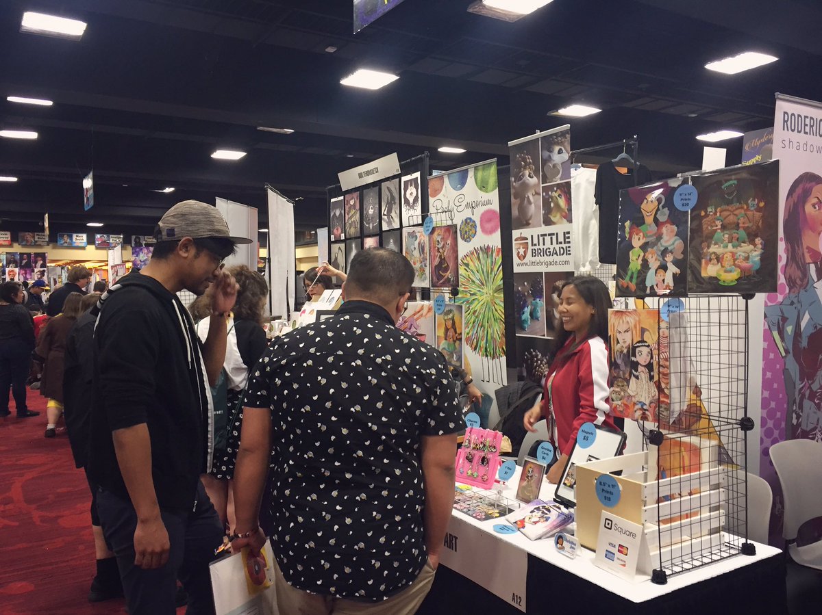 SanFran_CC's tweet photo. The Exhibit Hall is hoppin'! 👏 #SFCC2018 https://t.co/SkaZfj4EBG