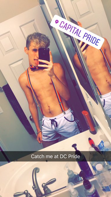 Watch Dawson's leaked NSFW photo on TwXstars