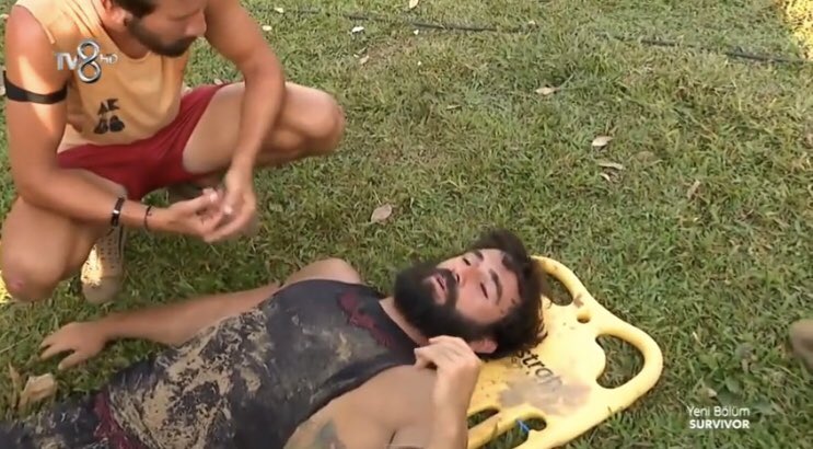 t_turabiadem_a's tweet photo. #AdTur 😔😔
#Survivor2018
#Turabi #Adem
@turabicamkiran @adem_kilicci https://t.co/pTENWiMeiR