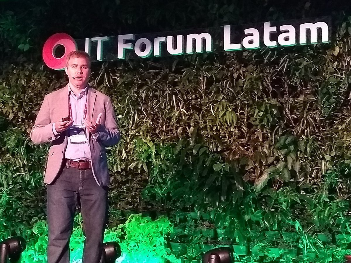 mhagelstrom's tweet photo. Thanks #ITforumLATAM for an excelent conference. Safe travels home to everyone! #IBMBlockchain https://t.co/pHWo0mBWNb
